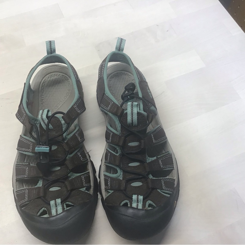 KEEN Women's Chocolate Brown and Green Sandals 8.5 EUC - Picture 8 of 8